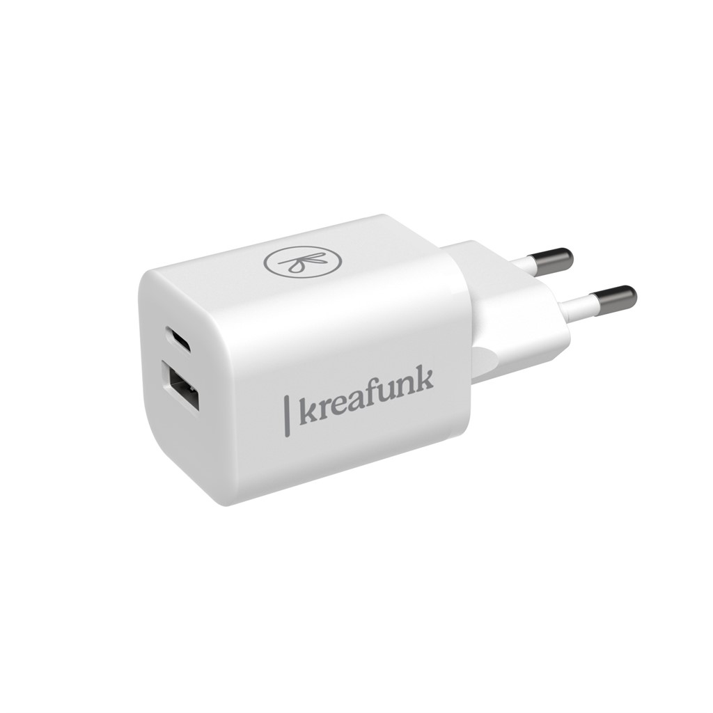 Kreafunk aDapt Fast Charger in white