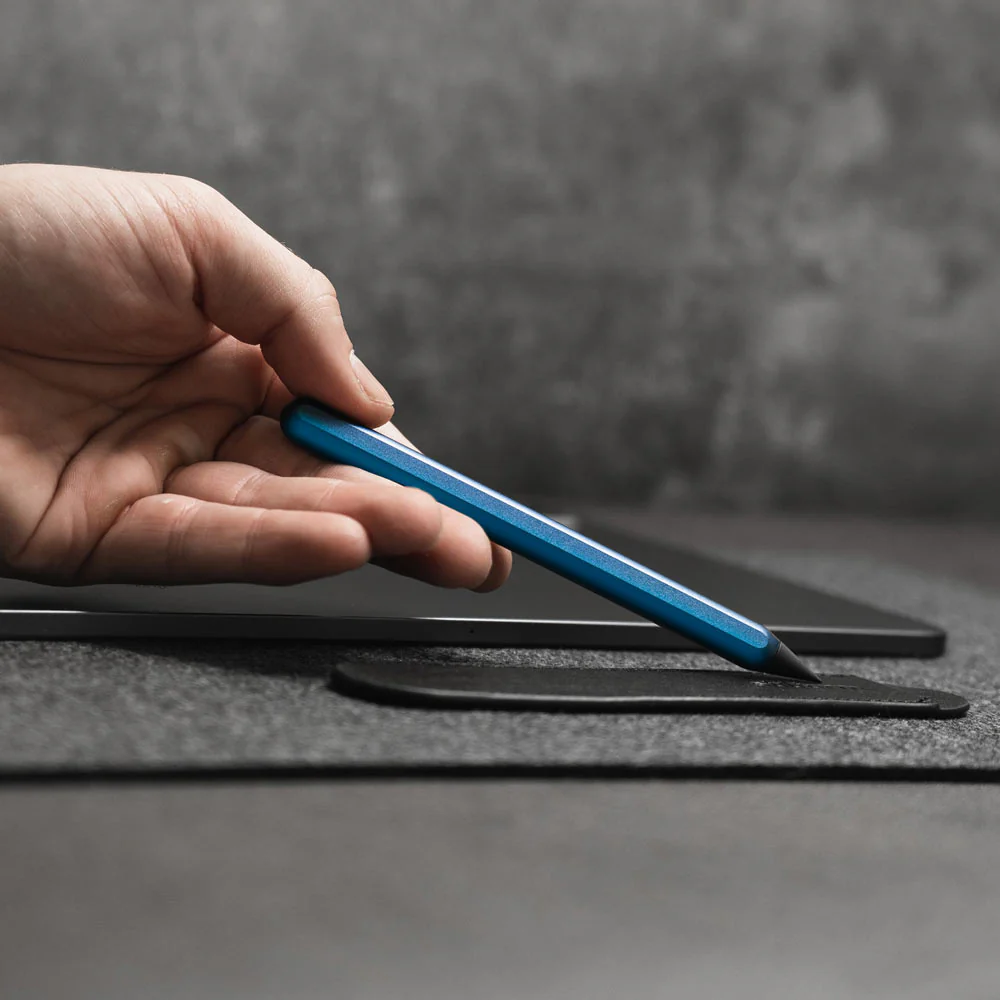 Stilform AEON Pure Aluminium Blau