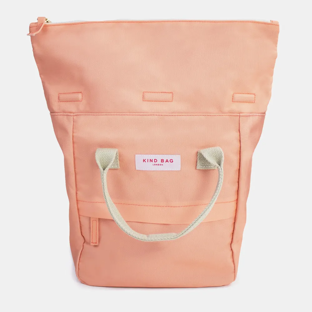 Kind Bag Backpack Peach Orange - sac à dos compact aux couleurs vives