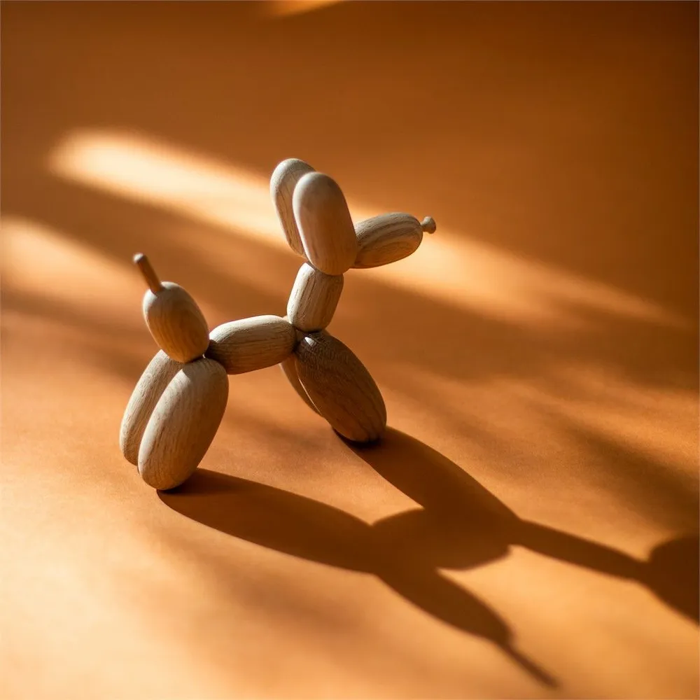 Boyhood Ballon D'og Oak - Wooden dog