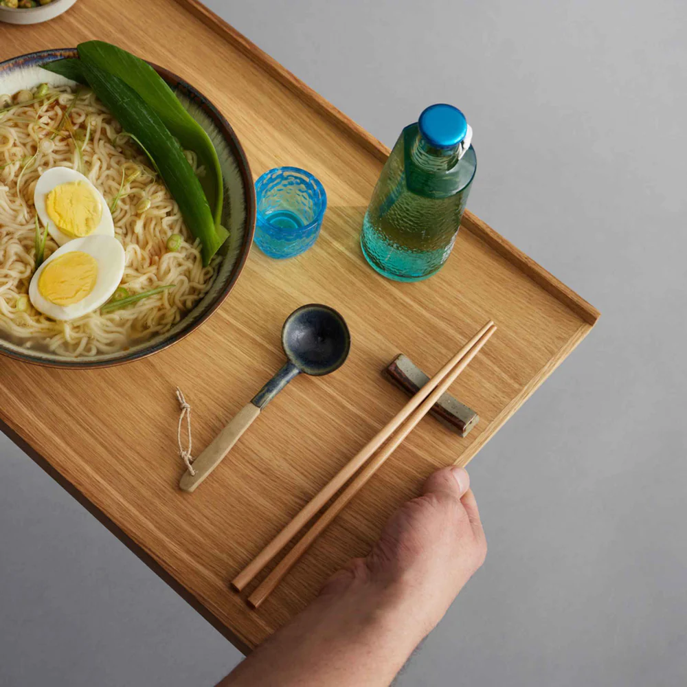 Moebe Holztablett aus Eiche