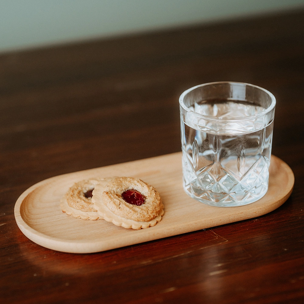 Kadastar wooden plate oval made of beech wood