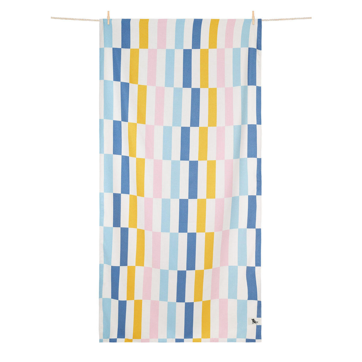 Home Towel Waffle XL Badetuch von Dock & Bay in BW-Parade