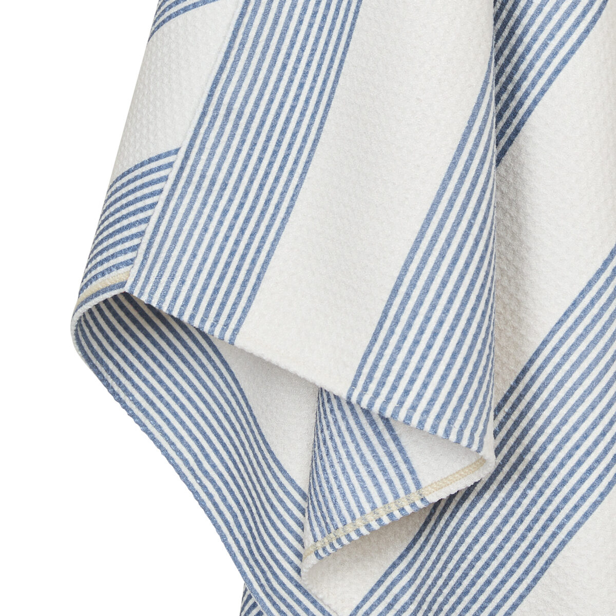 Home Towel Waffle XL Badetuch von Dock & Bay in Navy Blau