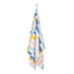 Home Towel Waffle XL Badetuch von Dock & Bay in BW-Parade