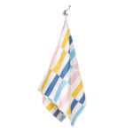 Home Towel Waffle XL Badetuch von Dock & Bay in BW-Parade