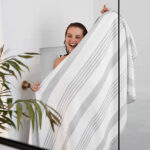 Dock & Bay Home Towel XL in Benutzung