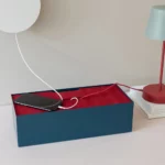 Remember Kabelbox aus Metall - Deep Blue