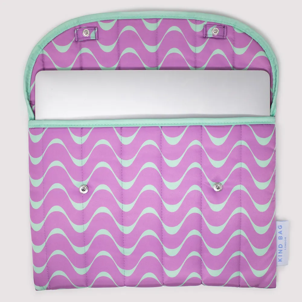 Kind Bag laptop sleeve Waves