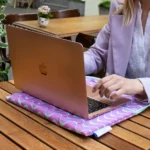 Kind Bag laptop sleeve Waves