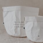 Owl cut paperbag in white with saying