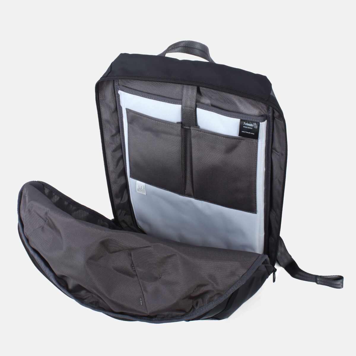 Navoc 7.1 Rucksack in der Farbe schwarz auf weissem Hintergrund