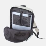 Navoc 7.1 Rucksack in der Farbe weiss auf weissem Hintergrund