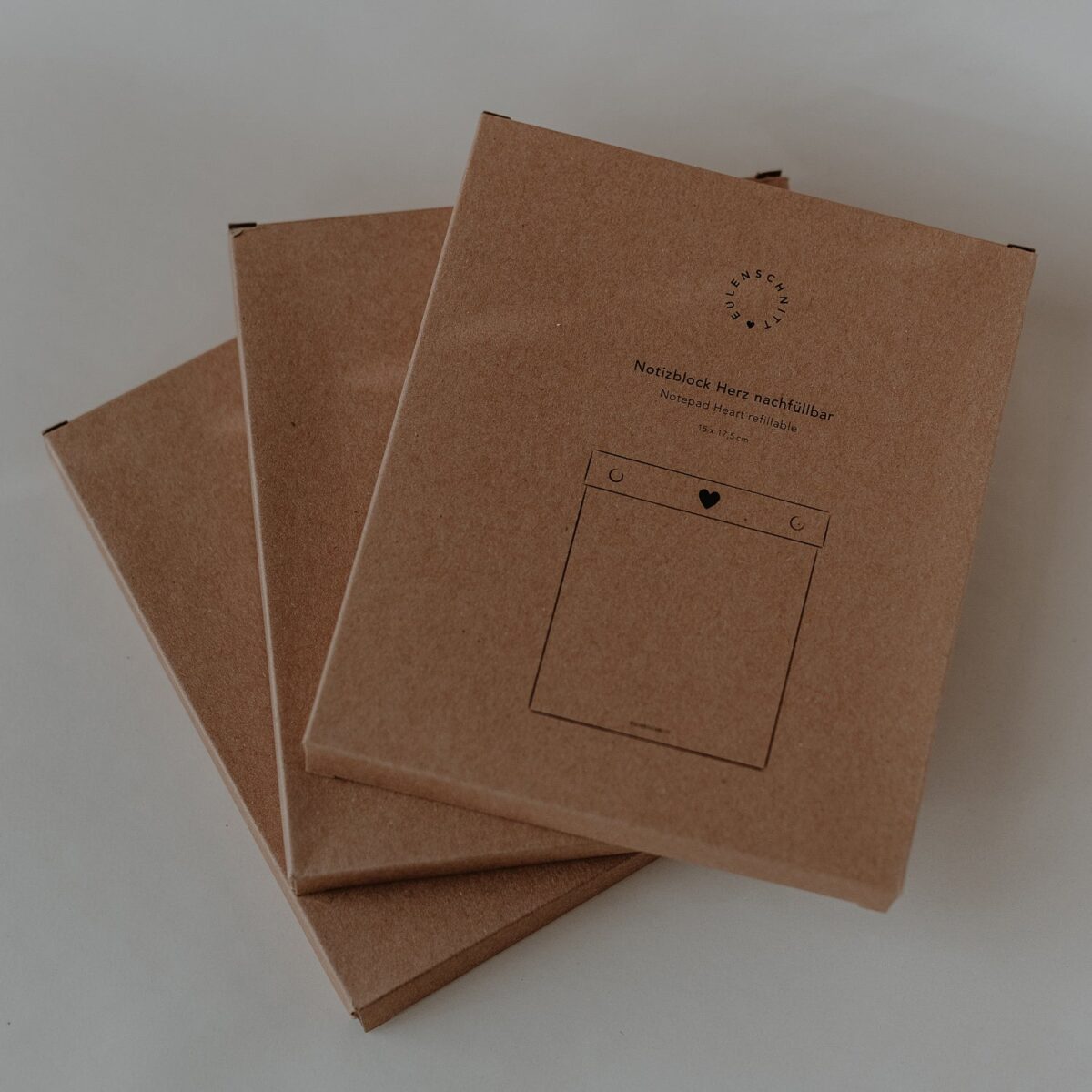 Owl cut notepad with heart motif