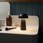 Kreafunk Tischleuchte Bello in Schwarz mit Holz Struktur