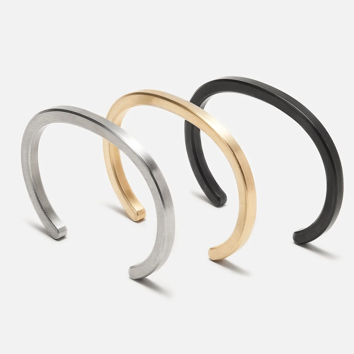 Radial Cuff Craighill in all colors