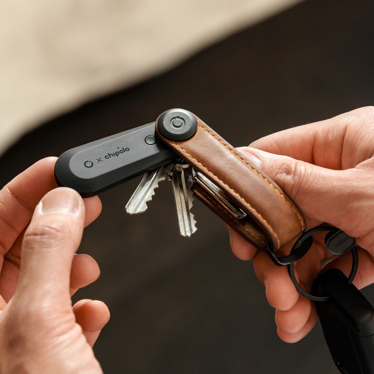Chipolo x Orbitkey Tracker V2