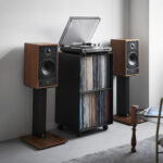 Schallplatten-Regal mit Rollen TOWER