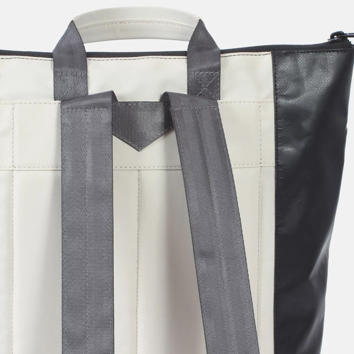 7clouds Shawi 7.1 Schwarz-Offwhite, Detailansicht 7 | One Horizon