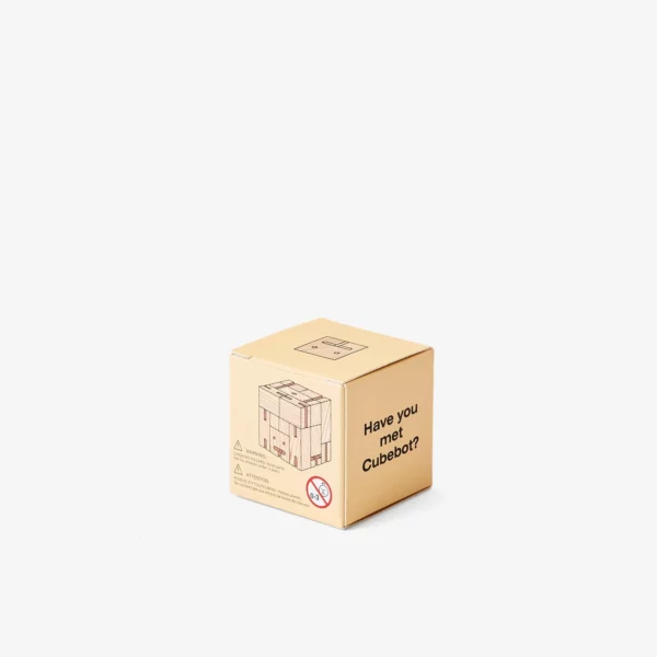 Areaware Cubebot Micro Holzroboter Natur, Detailansicht 2 | One Horizon