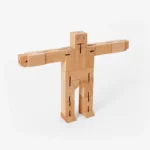 Areaware Cubebot Micro Holzroboter Natur, Detailansicht 3 | One Horizon