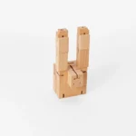 Areaware Cubebot Micro Holzroboter Natur, Detailansicht 6 | One Horizon
