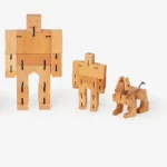 Areaware Cubebot Small Holzroboter, Detailansicht 6 | One Horizon