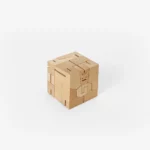 Areaware Cubebot Small Guthrie Holzroboter, Detailansicht 2 | One Horizon