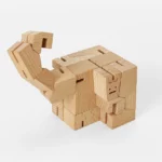 Areaware Cubebot Small Guthrie Holzroboter, Detailansicht 5 | One Horizon