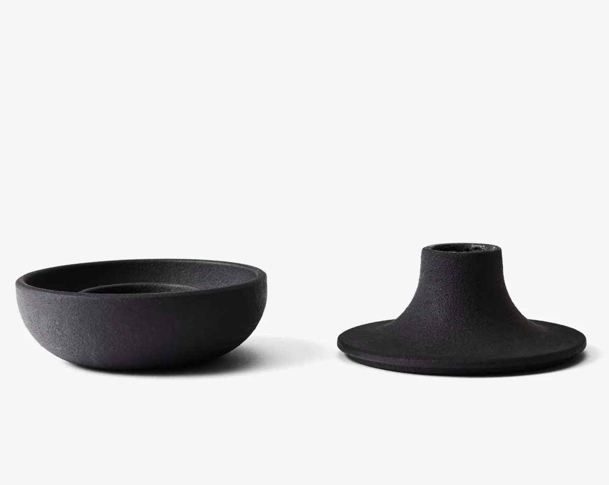 Areaware Kerzenhalter & Räucherhalter Cast Iron, Detailansicht 2 | One Horizon