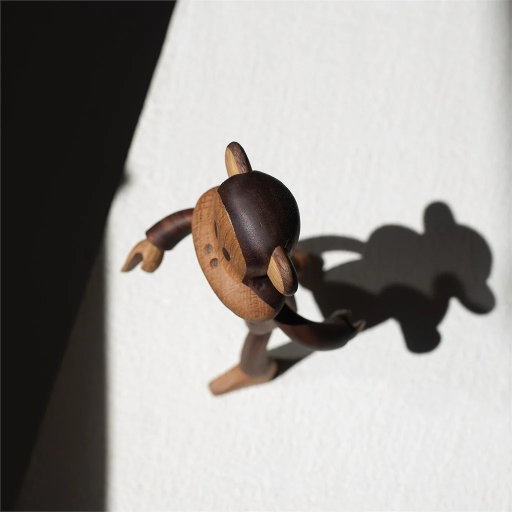 Boyhood Julius, Detail View 6 | One Horizon