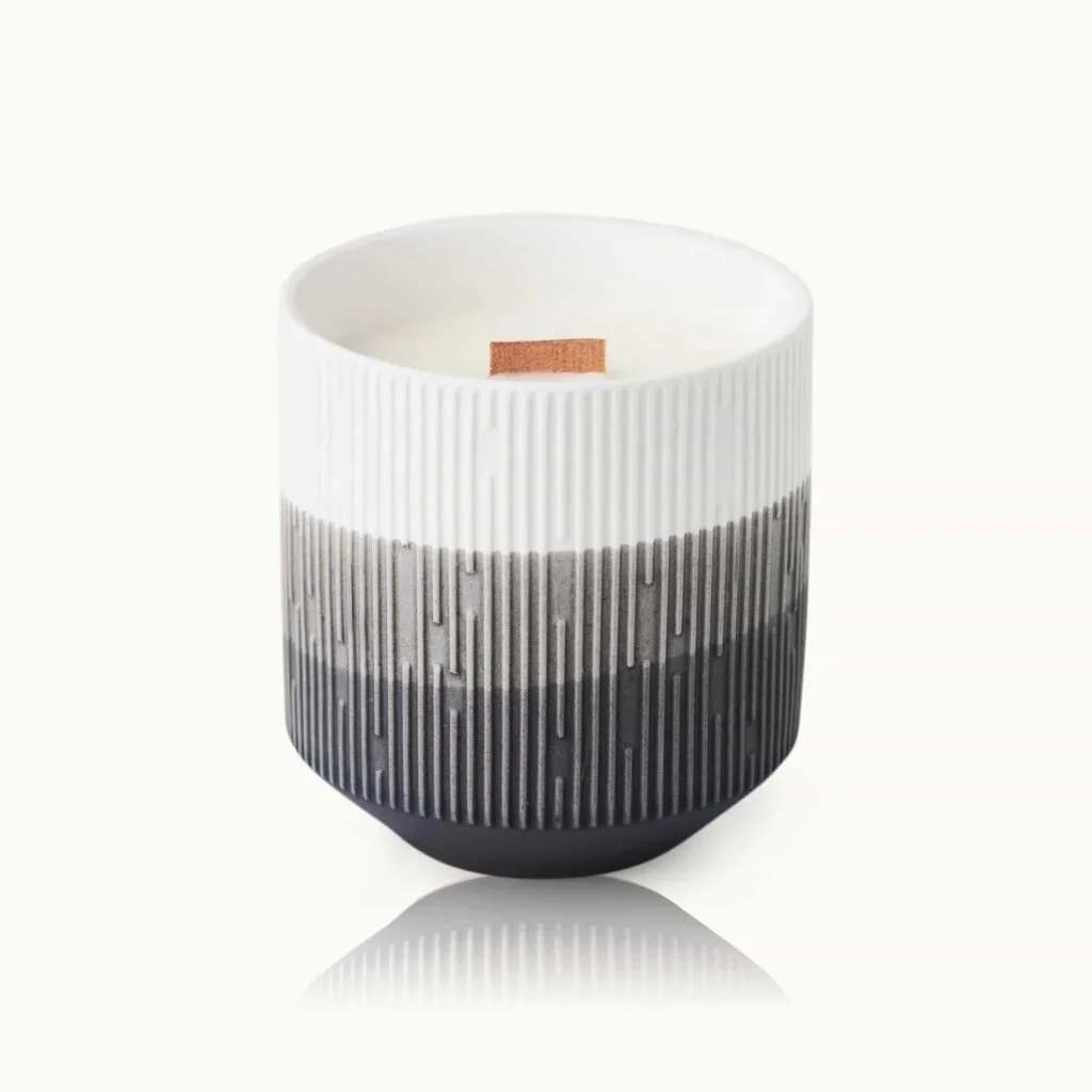 By Vivi Kerze im Glas Schwarz | One Horizon
