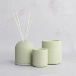 Chickidee Homeware Ltd Betonkerze Grüner Tee & Gurke, Detailansicht 2 | One Horizon