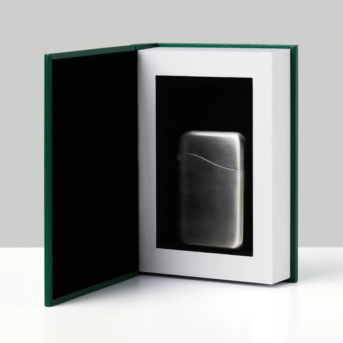 Craighill "Always Be Knurling" Book Box, Detail View 3 | One Horizon