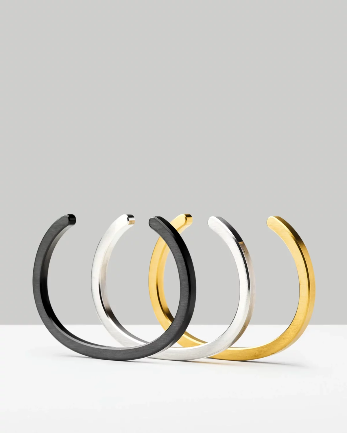 Craighill Radial Cuff Vapor Black XLarge, vue détaillée 3 | One Horizon