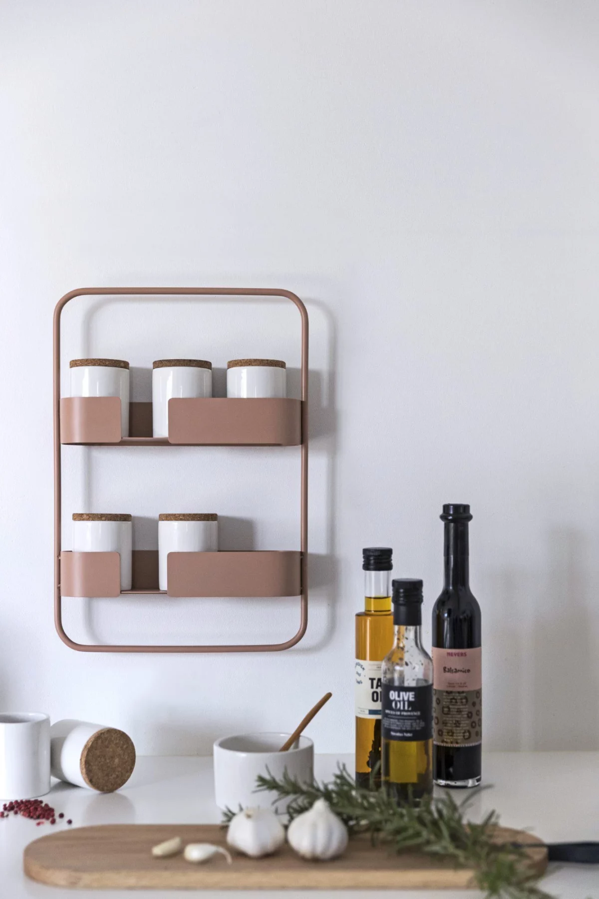 DesignBite Big Hug Spice Set Wall Shelf, Gray, Detail View 2 | One Horizon