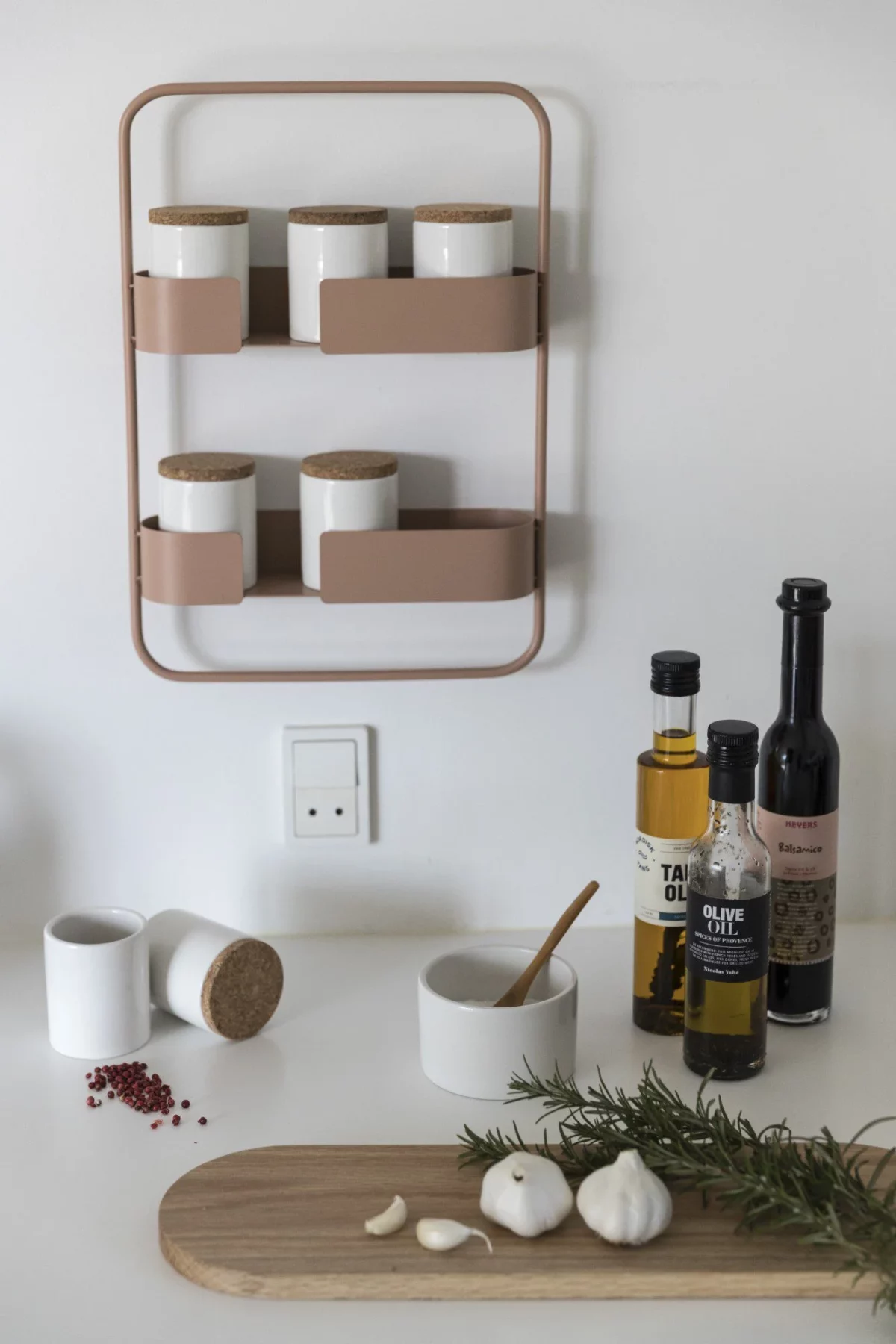 DesignBite Big Hug Spice Set Wall Shelf, Pink, Detail View 6 | One Horizon