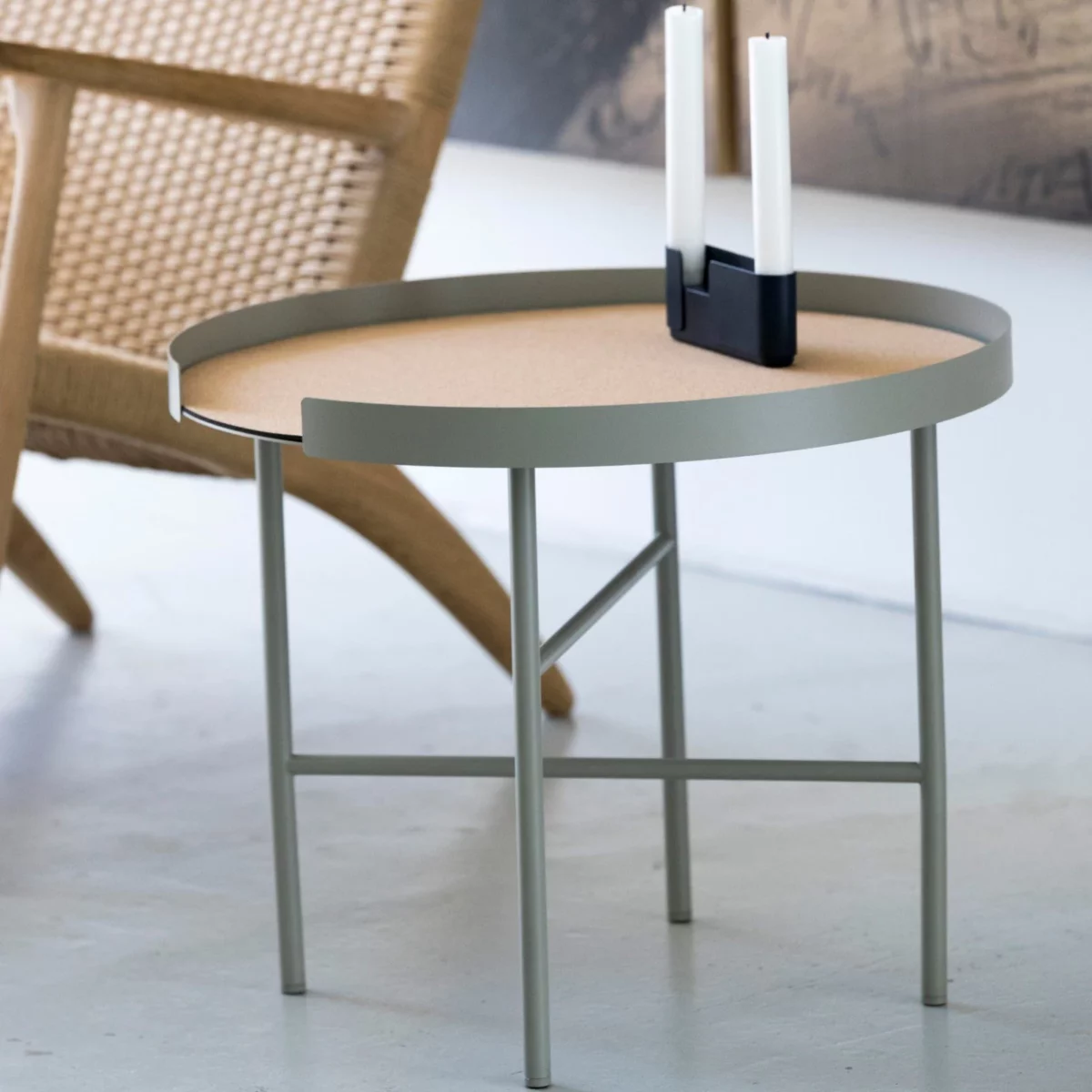 DesignBite : table d'appoint et table basse ronde, grise, vue détaillée 4 | One Horizon