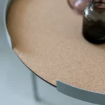 DesignBite : table d'appoint et de salon ronde, grise, vue détaillée 6 | One Horizon