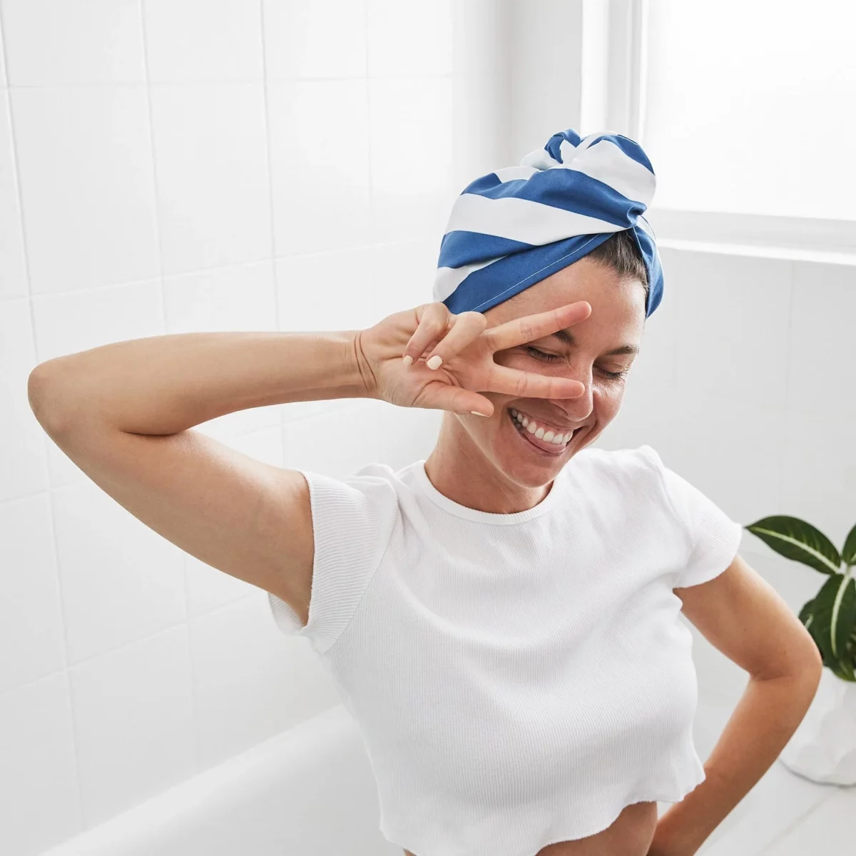 Dock & Bay Hair Wrap Navy, Detailansicht 3 | One Horizon
