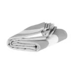 Serviette de plage Dock & Bay CABANA XL Light Grey, vue détaillée 3 | One Horizon