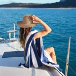 Serviette de plage Dock & Bay CABANA XL Navy, vue détaillée 3 | One Horizon