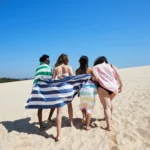 Serviette de plage Dock & Bay CABANA XL Navy, vue détaillée 9 | One Horizon