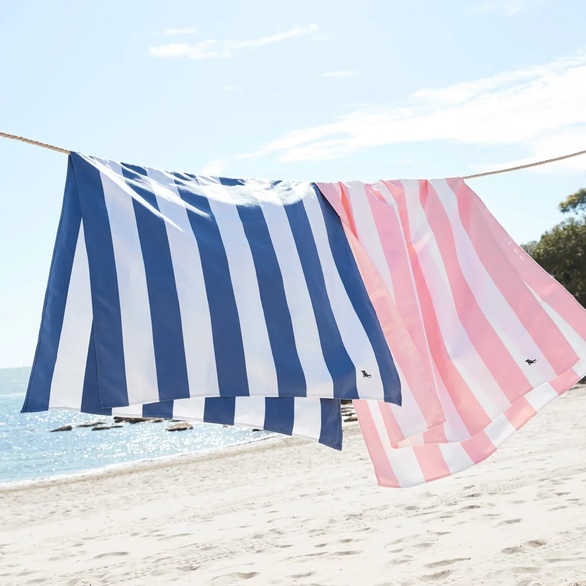Serviette de plage Dock & Bay CABANA XL Navy, vue détaillée 12 | One Horizon