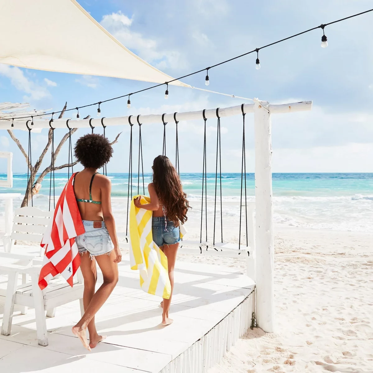 Serviette de plage Dock & Bay CABANA XL Yellow, vue détaillée 6 | One Horizon