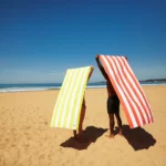 Serviette de plage Dock & Bay CABANA XL Yellow, vue détaillée 7 | One Horizon