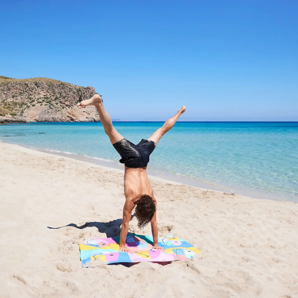 Dock & Bay Beach Towel CALM XL Smiley, Detail View 6 | One Horizon