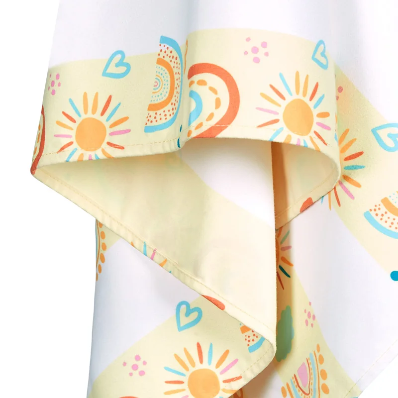Serviette de plage Dock & Bay KIDS M Rainbow, vue détaillée 2 | One Horizon