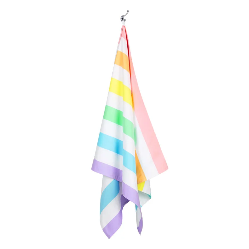 Serviette de plage Dock & Bay KIDS M Unicorn Waves, vue détaillée 5 | One Horizon