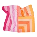 Serviette de plage Dock & Bay SUMMER XL Miami Sorbet, vue détaillée 5 | One Horizon